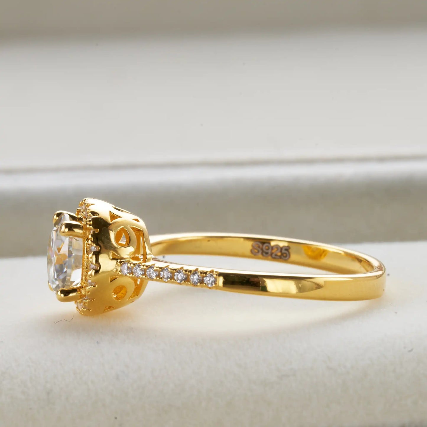 Wedding Ring Round Cut Gold Plated Lab Diamond