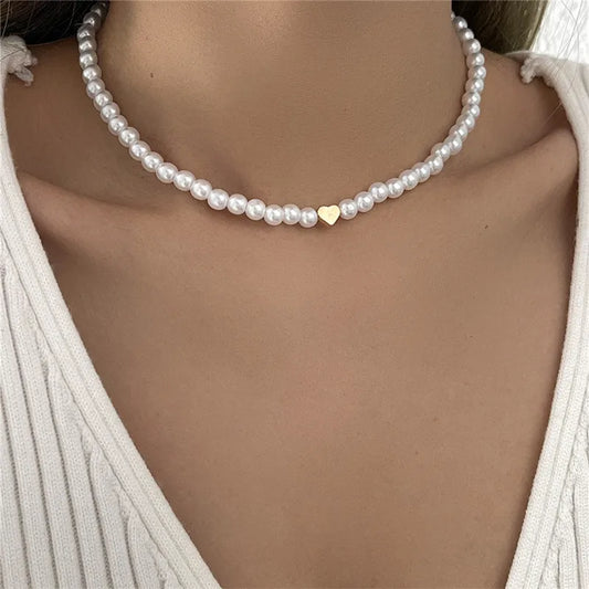 Elegant Pearl Choker Necklace Vintage Gold