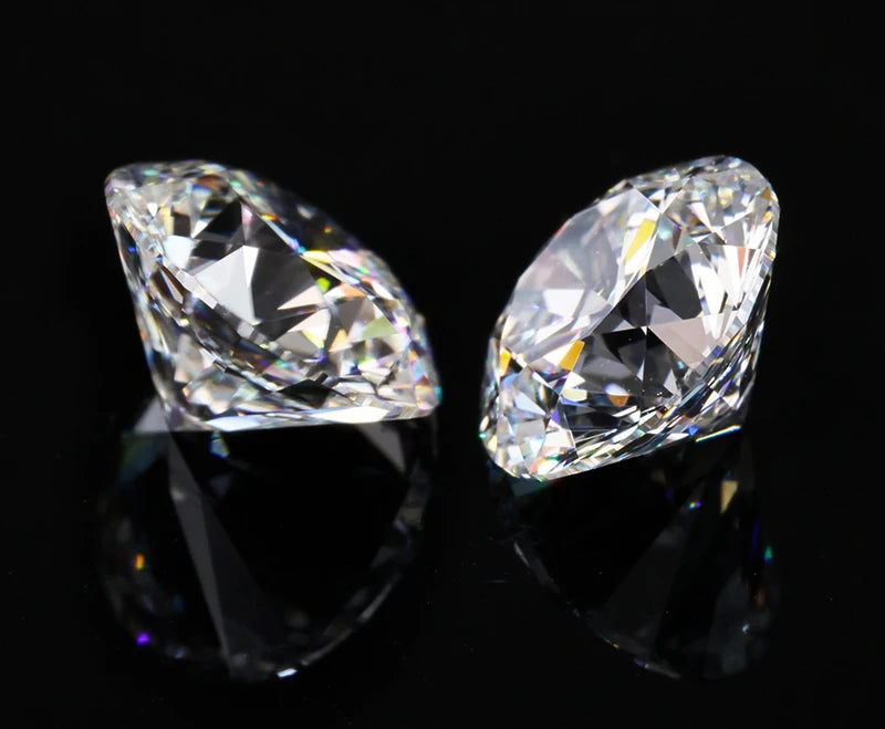 Lab Grown Diamond Round Brilliant Custom shape