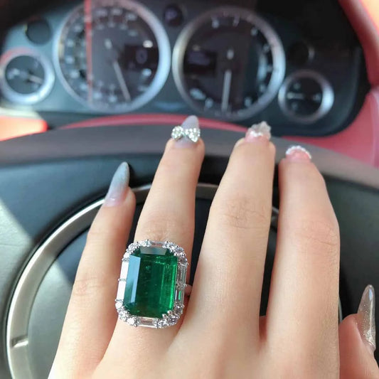 Valuable Lab Emerald Diamond Finger Ring Party